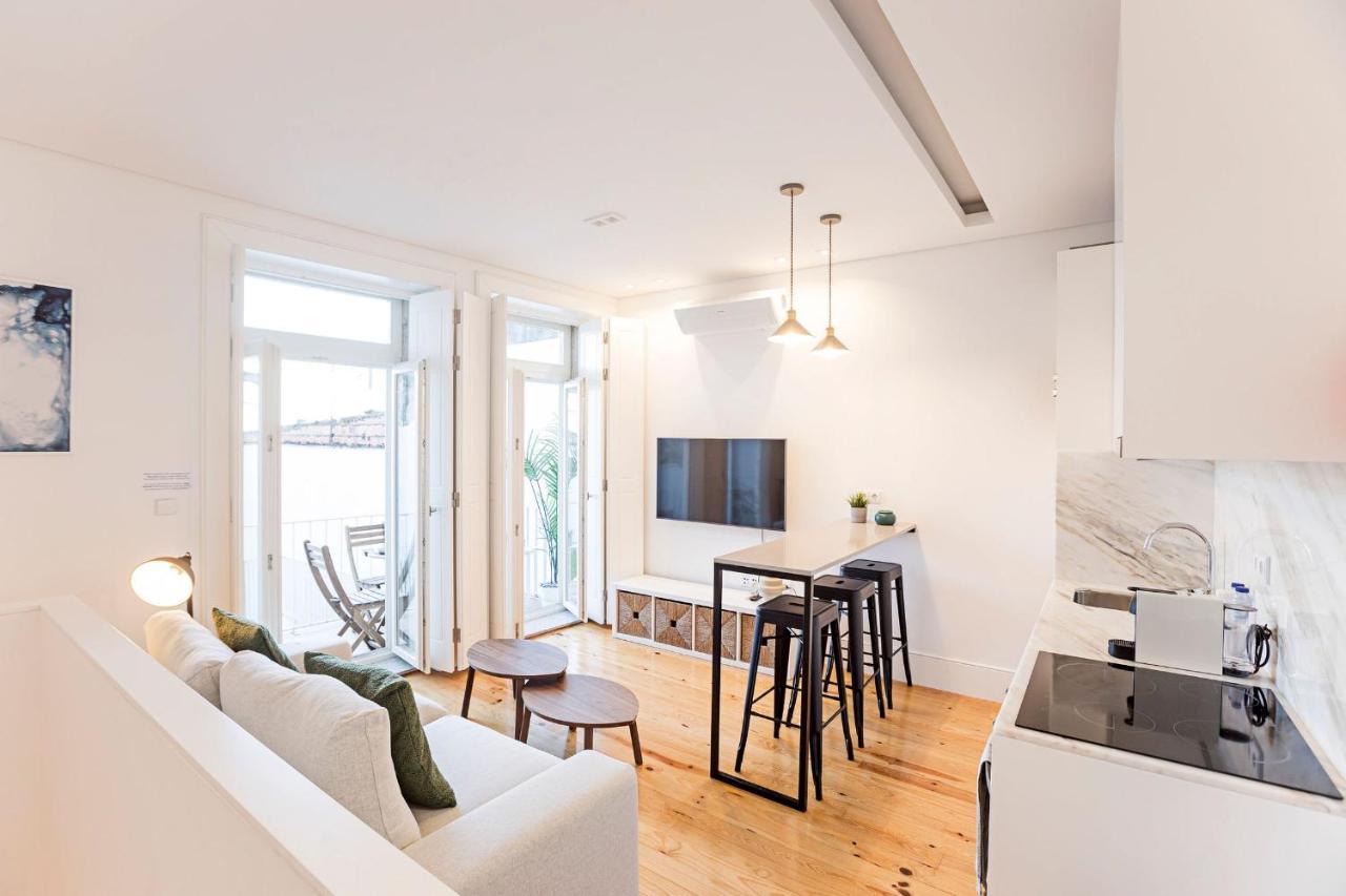 Wonderful Duplex W Private Patio & Ac By Lovelystay Porto Buitenkant foto